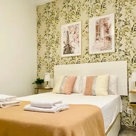 Chic Centro Malasana Madrid Exterior photo